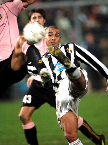 CBLOL解说赛前预测：绝大部分看好EDG战胜GEN