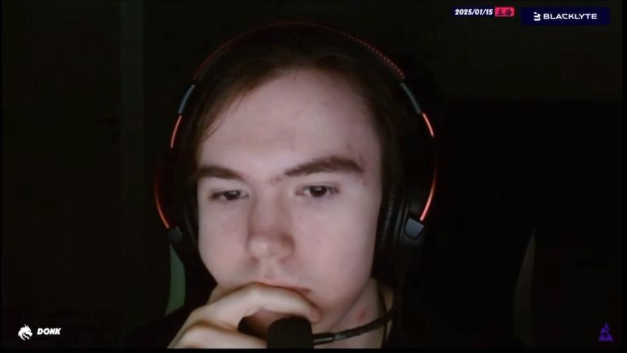 三核协作！ Zeus 杰斯重拾状态，两位C位稳稳收割 Hanwha Life Esports 的首局，击溃 KT Rolster