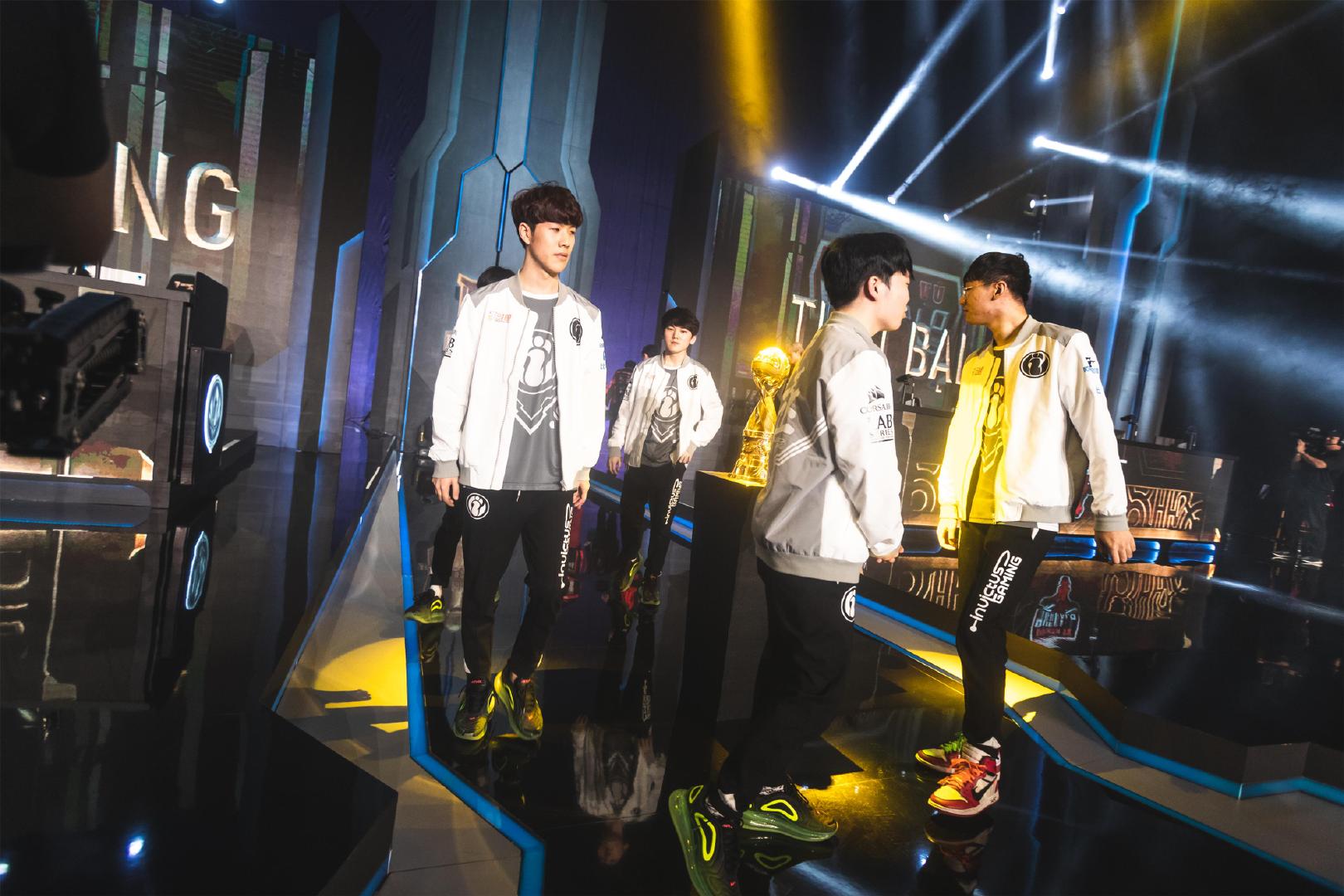 比赛预测 NAVI vs Spirit 在 ESL Pro League 第20赛季