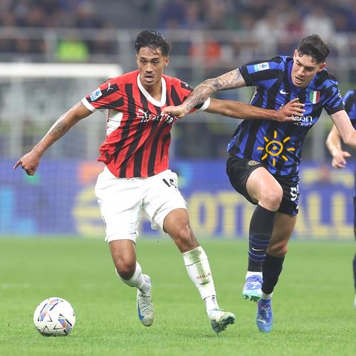 Crisp：Doinb善于跟队友配合沟通 而Xiaohu倾向于自己玩